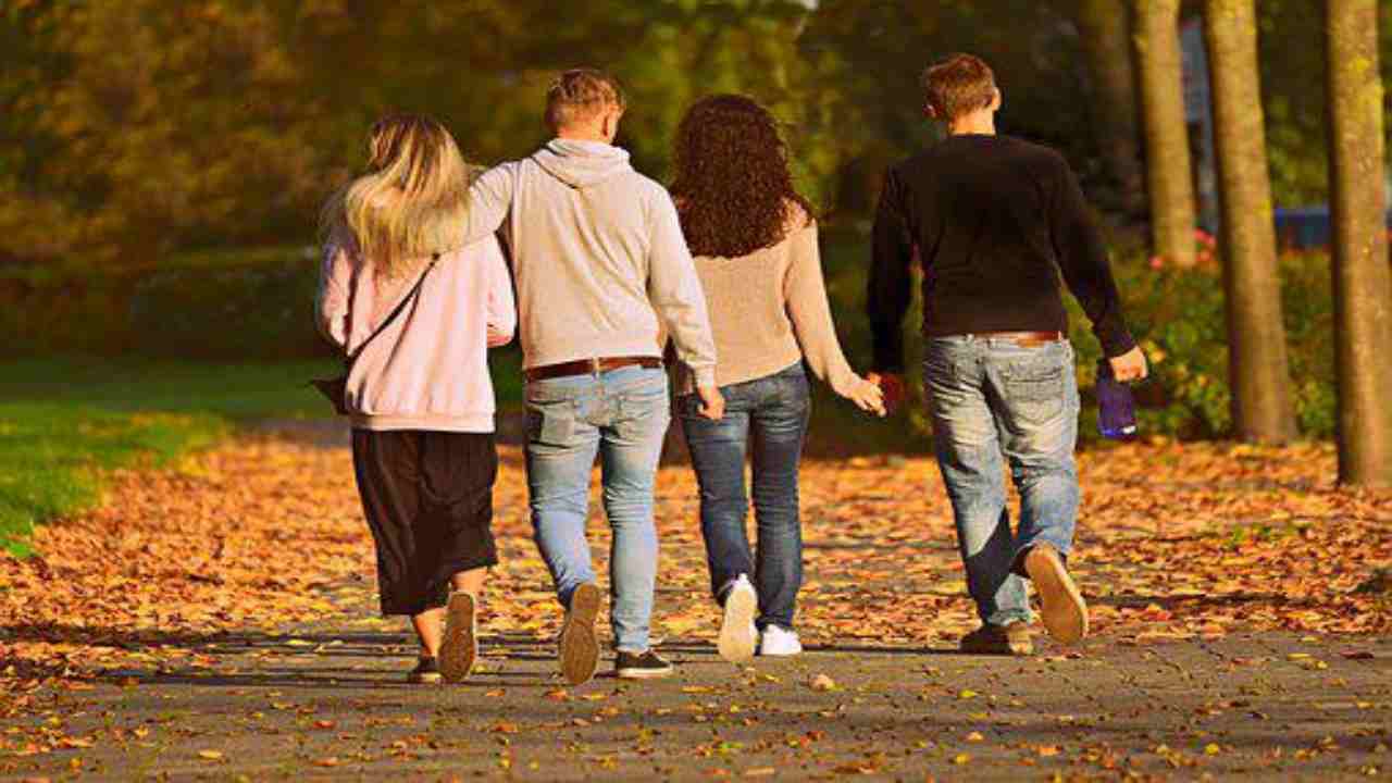 Camminata veloce: dimagrire mantenendo in forma il cuore (pixabay) - cilentolive.com 070822