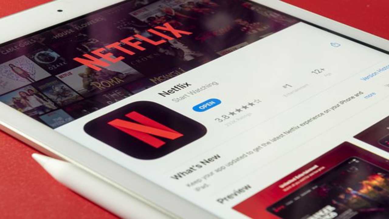 Netflix, il nuovo abbonamento con pubblicità (pixabay) cilentolive.com 300822