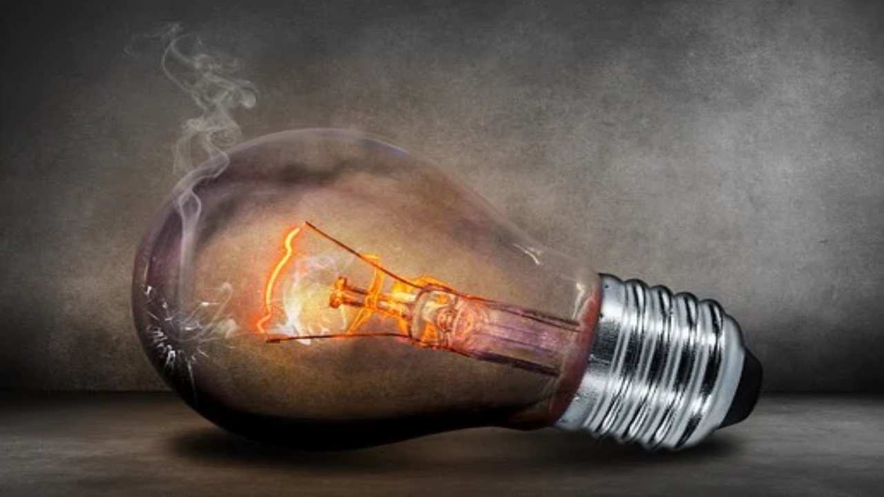 Caro bollette, ecco qual è l'elettrodomestico che ti fa spendere di più (pixabay) cilentolive.com 050922