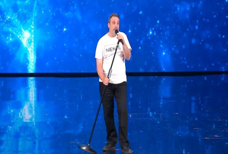 Francesco Niente esibizione - www.cilentolive.com