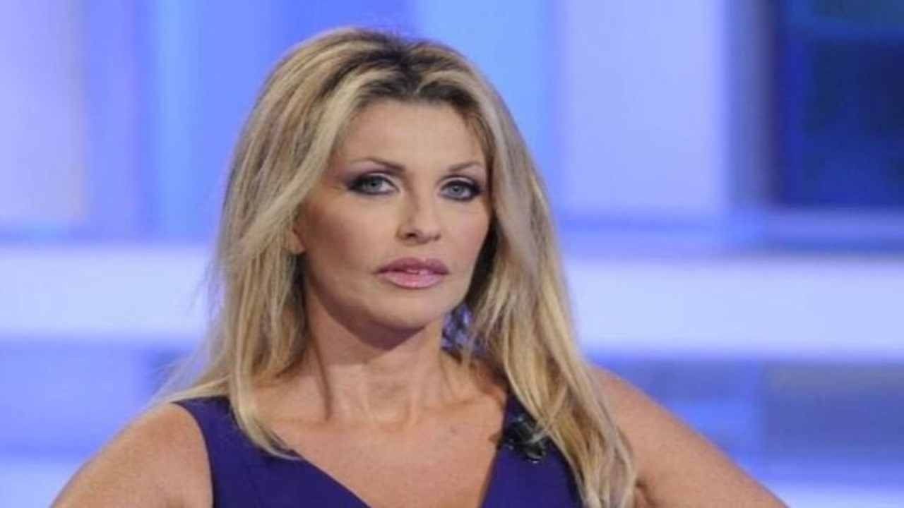 La storia di Paola Ferrari - www.cilentolive.com