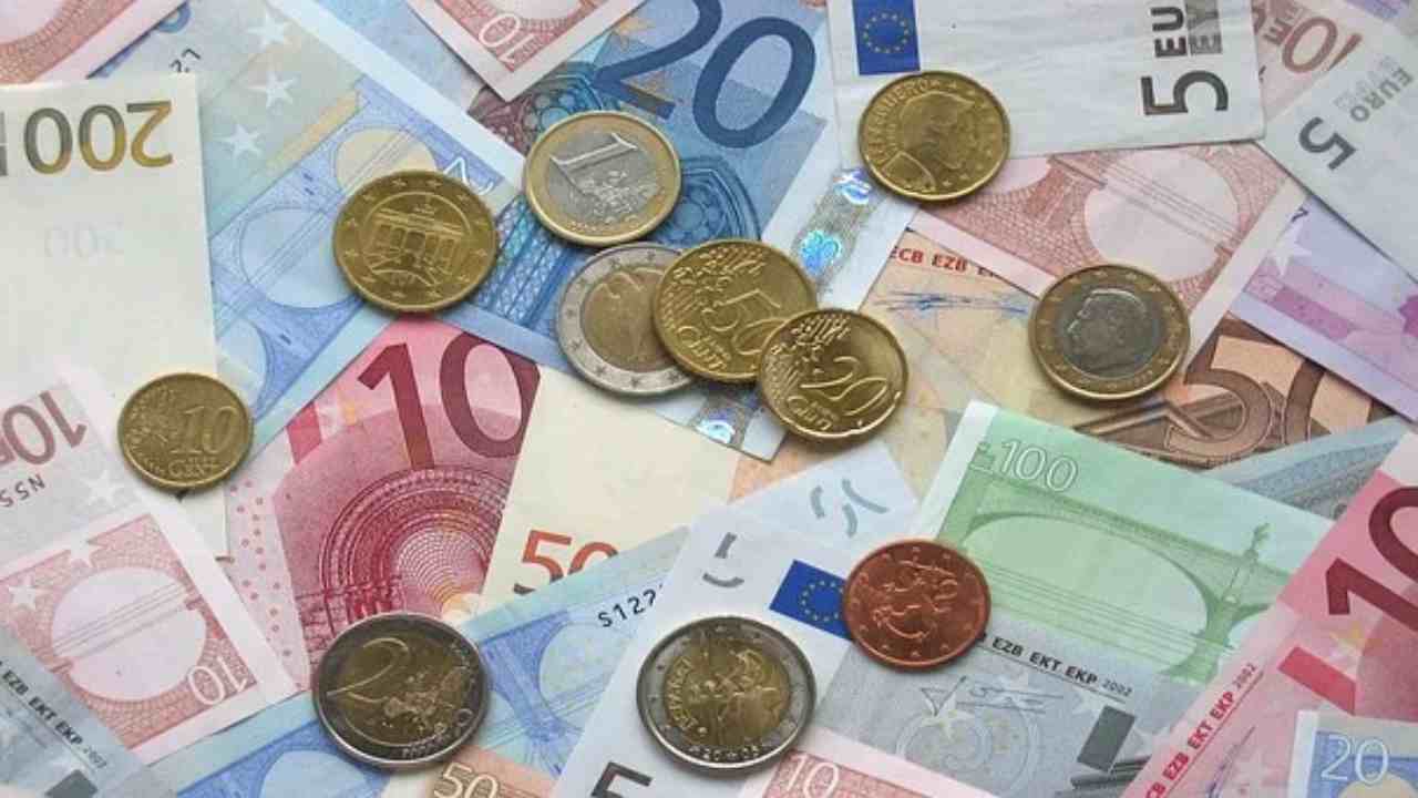 Una moneta da un euro che vale ben 70mila euro (pixabay) cilentolive.com 100922