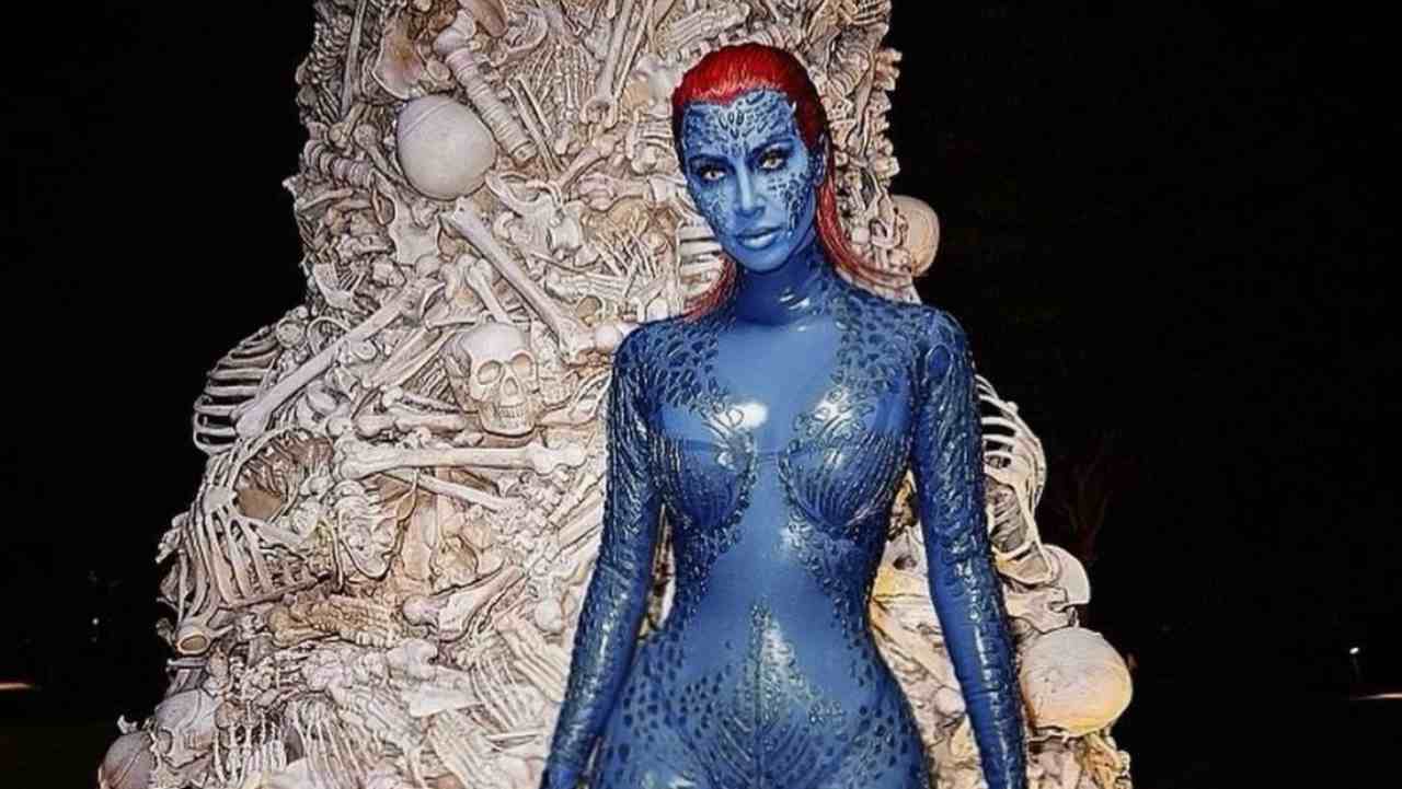 Cosplay Kim Kardashian - www.cilentolive.com