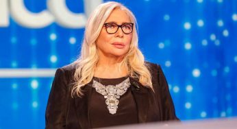 Mara Venier, il duro sfogo in diretta: “Quel funerale? Fu una vergogna”