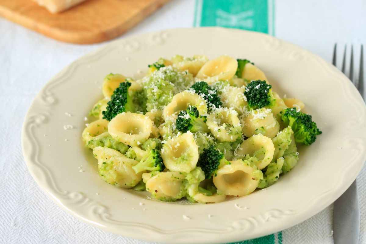 Ricetta orecchiette con le cimette ai broccoli