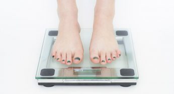Tiktoker perde 7 kg in un mese senza fare esercizio fisico: il suo metodo diventa virale