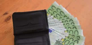 segreto vivere senza problemi economici