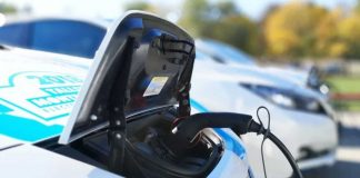Auto elettriche governo mossa