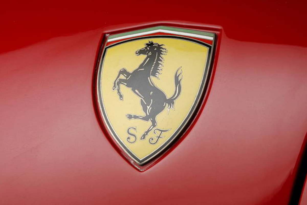 Ferrari: il ritorno al passato con una nuova spider