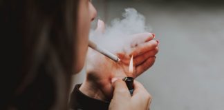 Fumare sigarette, i rischi legati al fumo